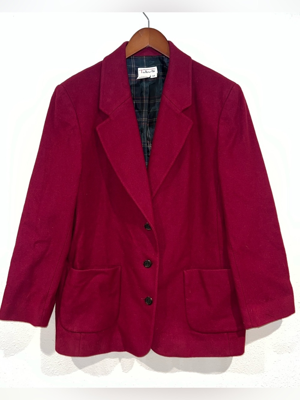 vintage women’s Talbots red wool blazer notch lapels button front plaid lining M
